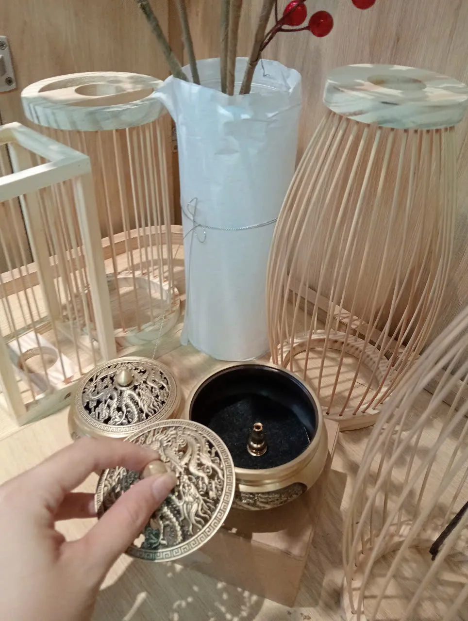 Brass Alloy Agarwood Incense Burner – Dragon Phoenix &amp; Koi Design (9.2 cm) | Vietnamese Oud Accessories